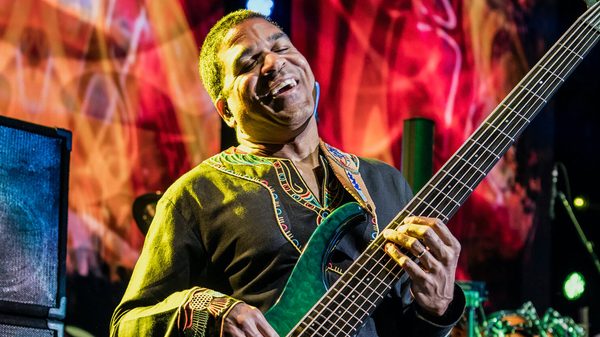 Oteil Burbridge Performing